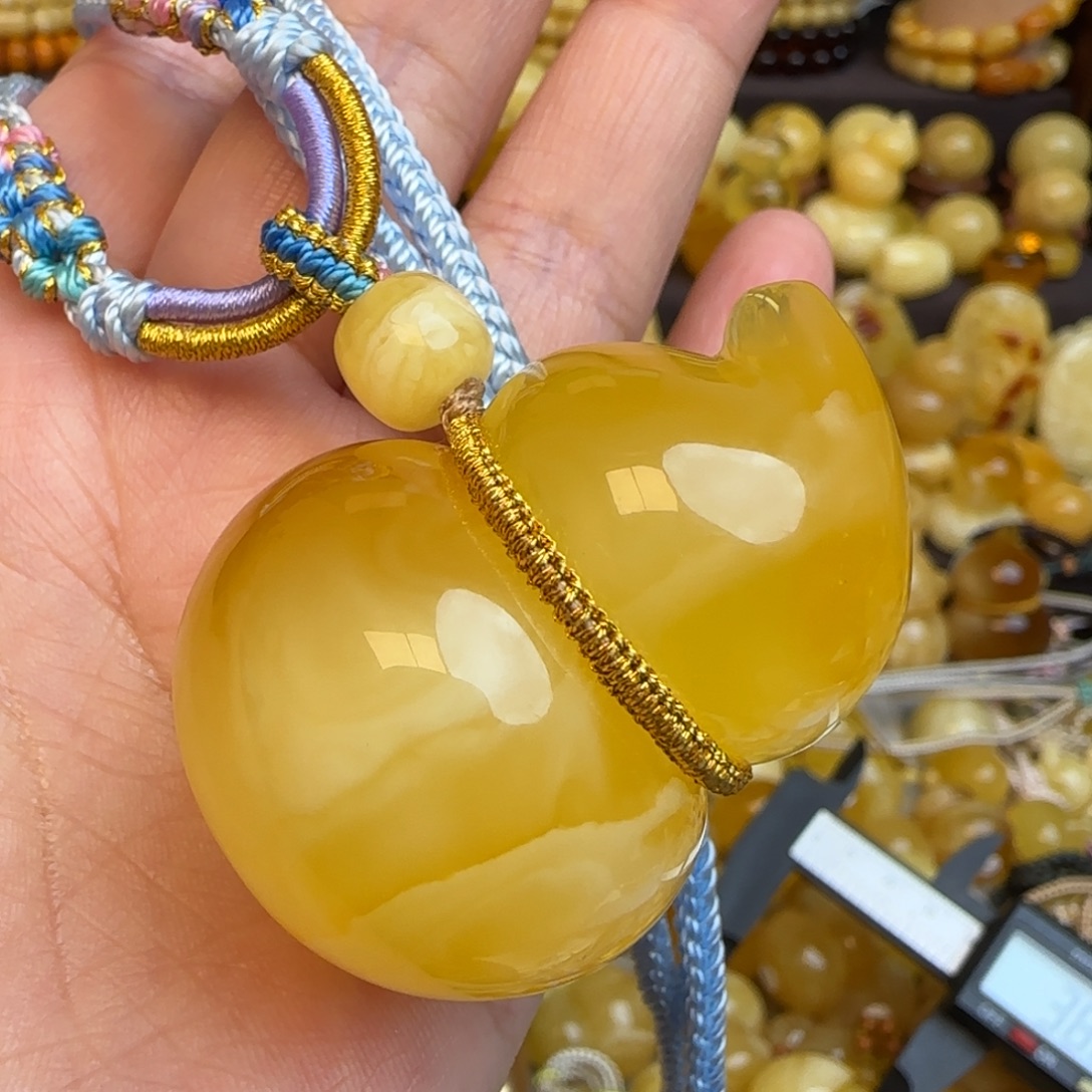 琥珀未镶嵌套链天然溶洞妖花蜜蜡葫芦吊坠