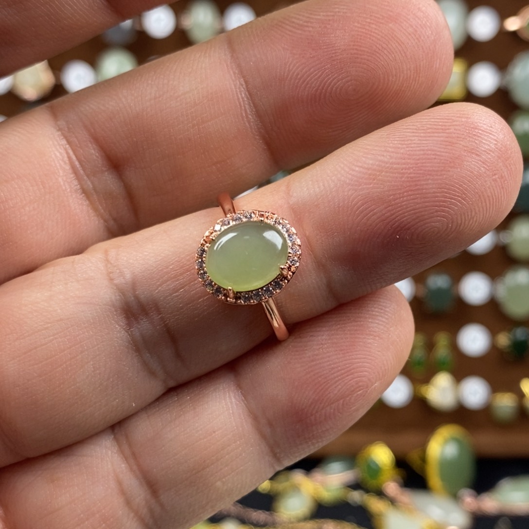 和田玉（碧玉）戒指合金