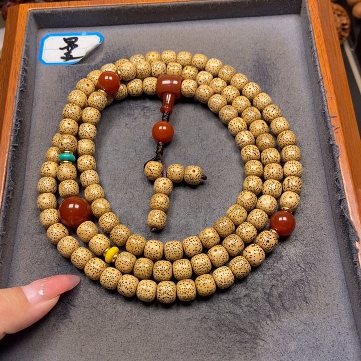 星月菩提吊坠菩提