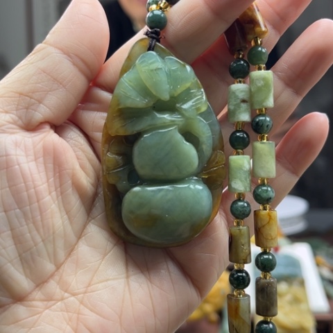 岫玉挂件未镶嵌挂件