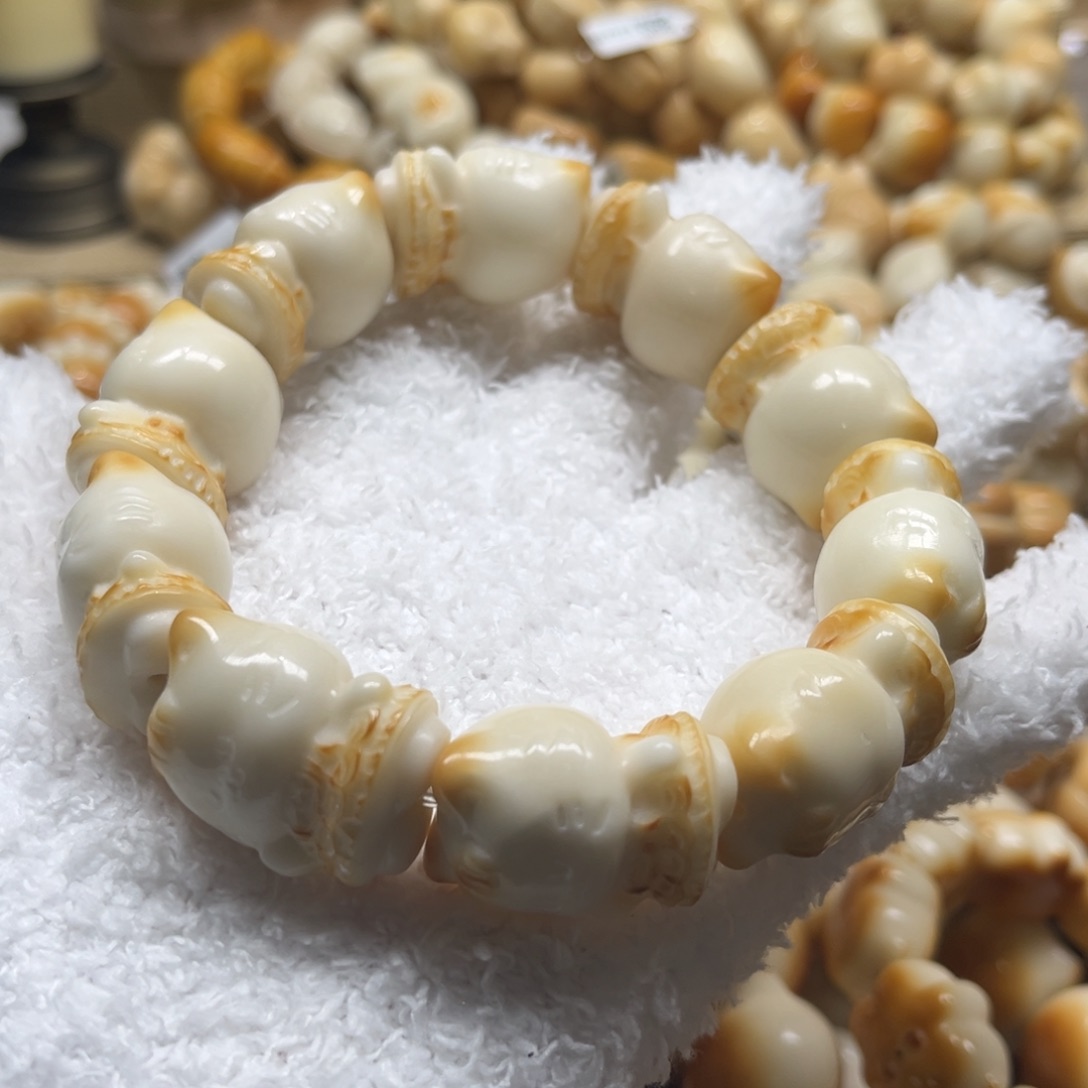 吊坠菩提根/象牙果12.14.1炭烤芭蕾猫微瑕