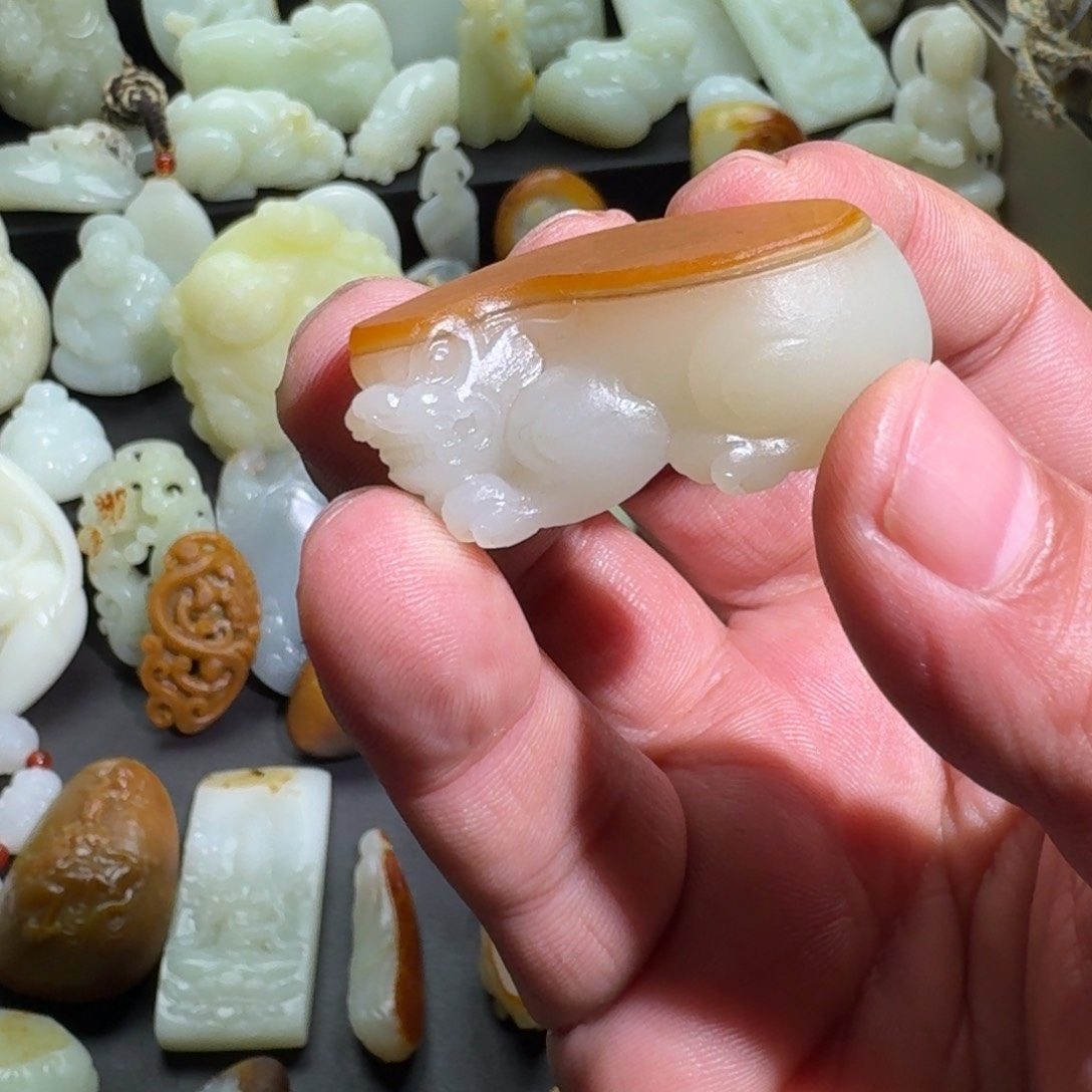 和田玉颈饰未镶嵌