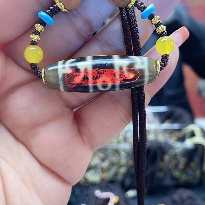 玛瑙/玉髓颈饰合金