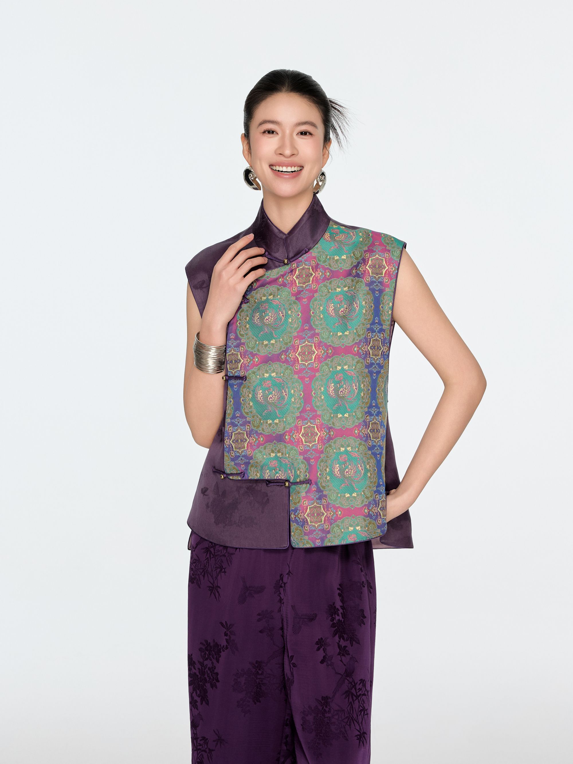 初见十三娘•张和才『宝相立凤锦』新中式国风碧纹提花手工高定马甲