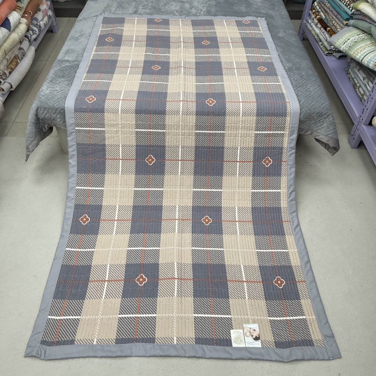 格子花120*220cm原棉木棉床盖加厚四季沙发垫学生宿舍床垫飘窗垫