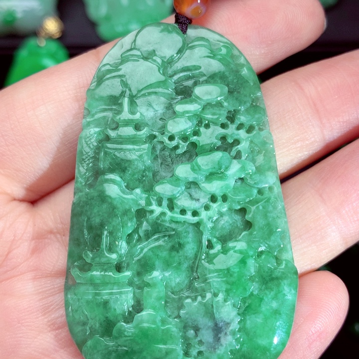 翡翠未镶嵌毛衣链