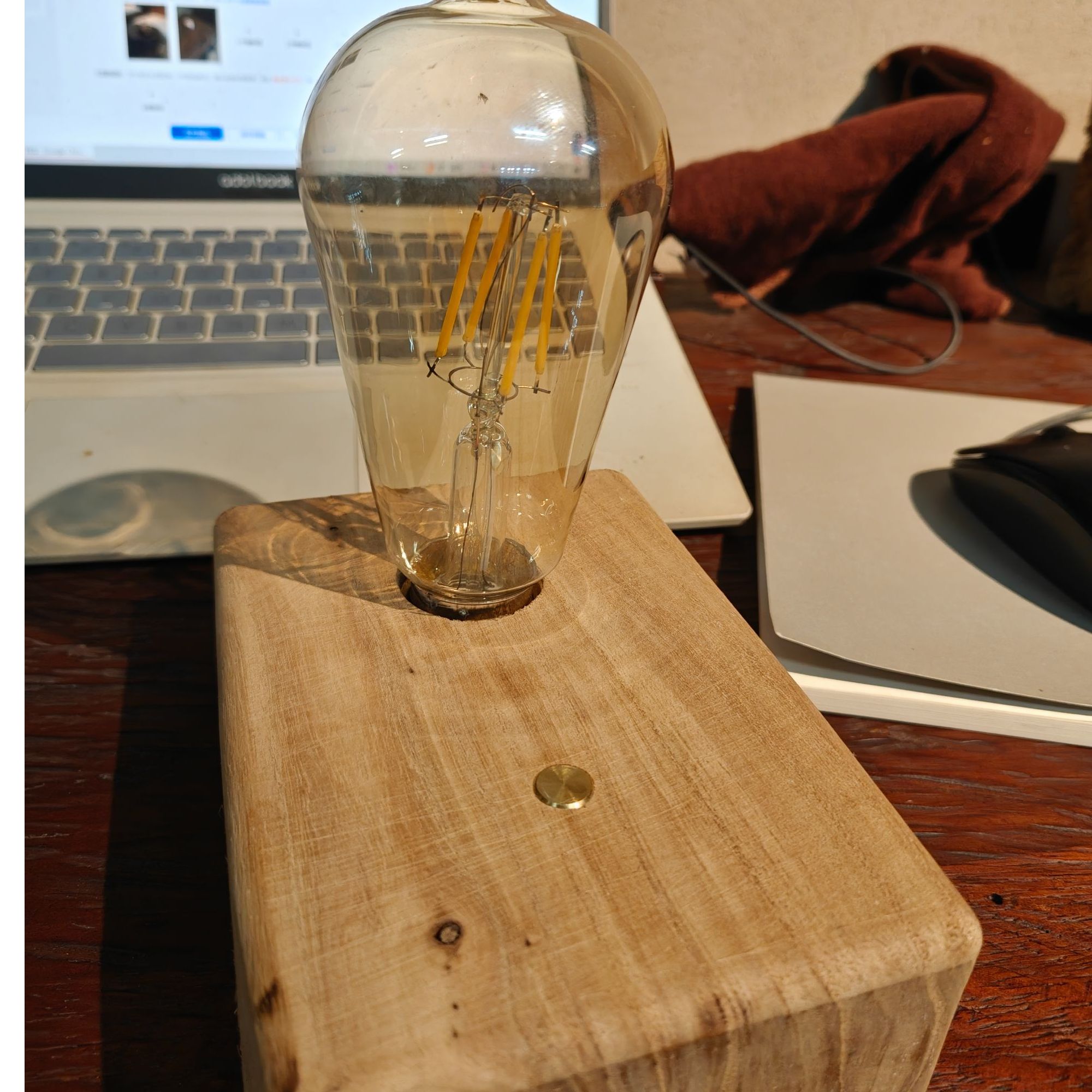 客厅可调亮度光源家用摆件