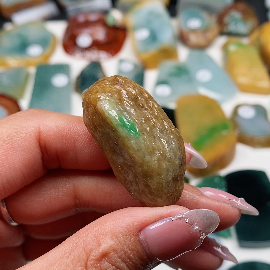 未镶嵌定制翡翠缅甸天然翡翠挂件