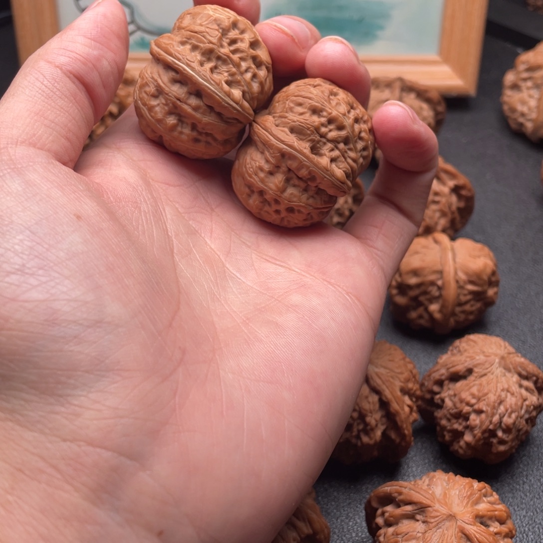 甜***华文玩核桃把件练手元宝