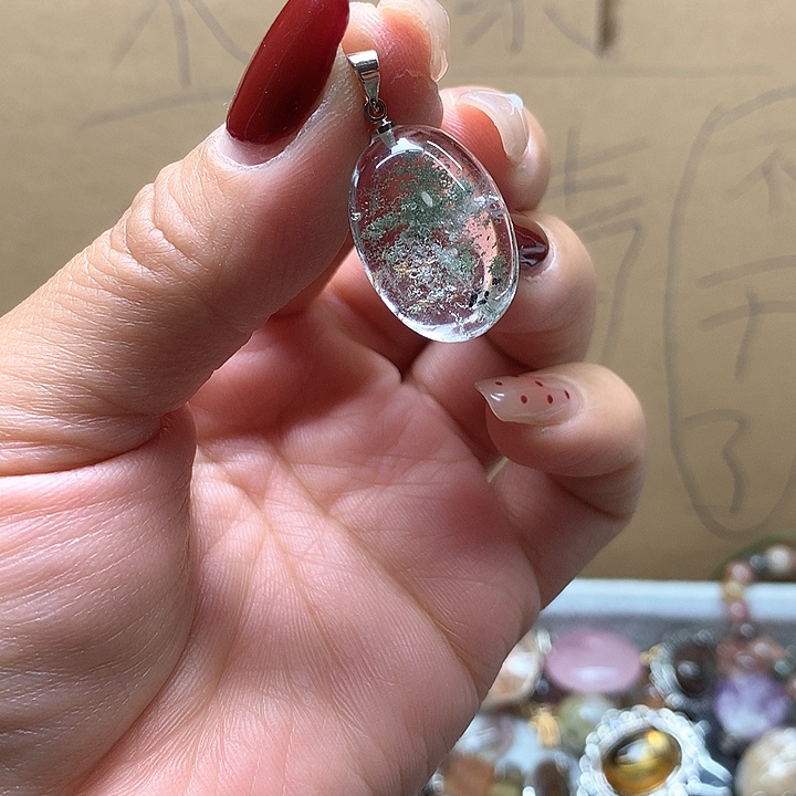 水晶水晶吊坠未镶嵌