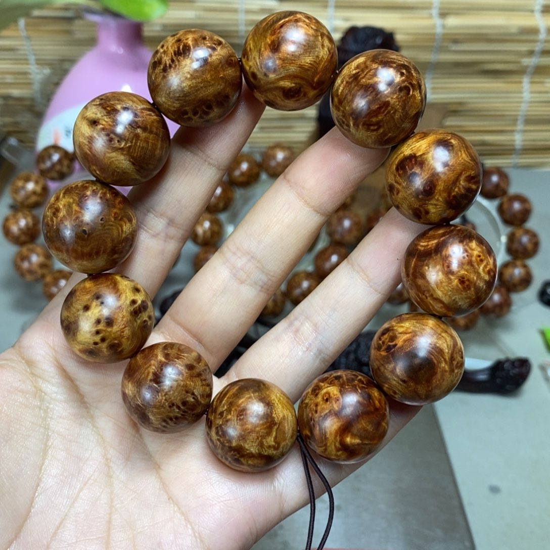 廿***圈手串/手链柏木（崖柏）