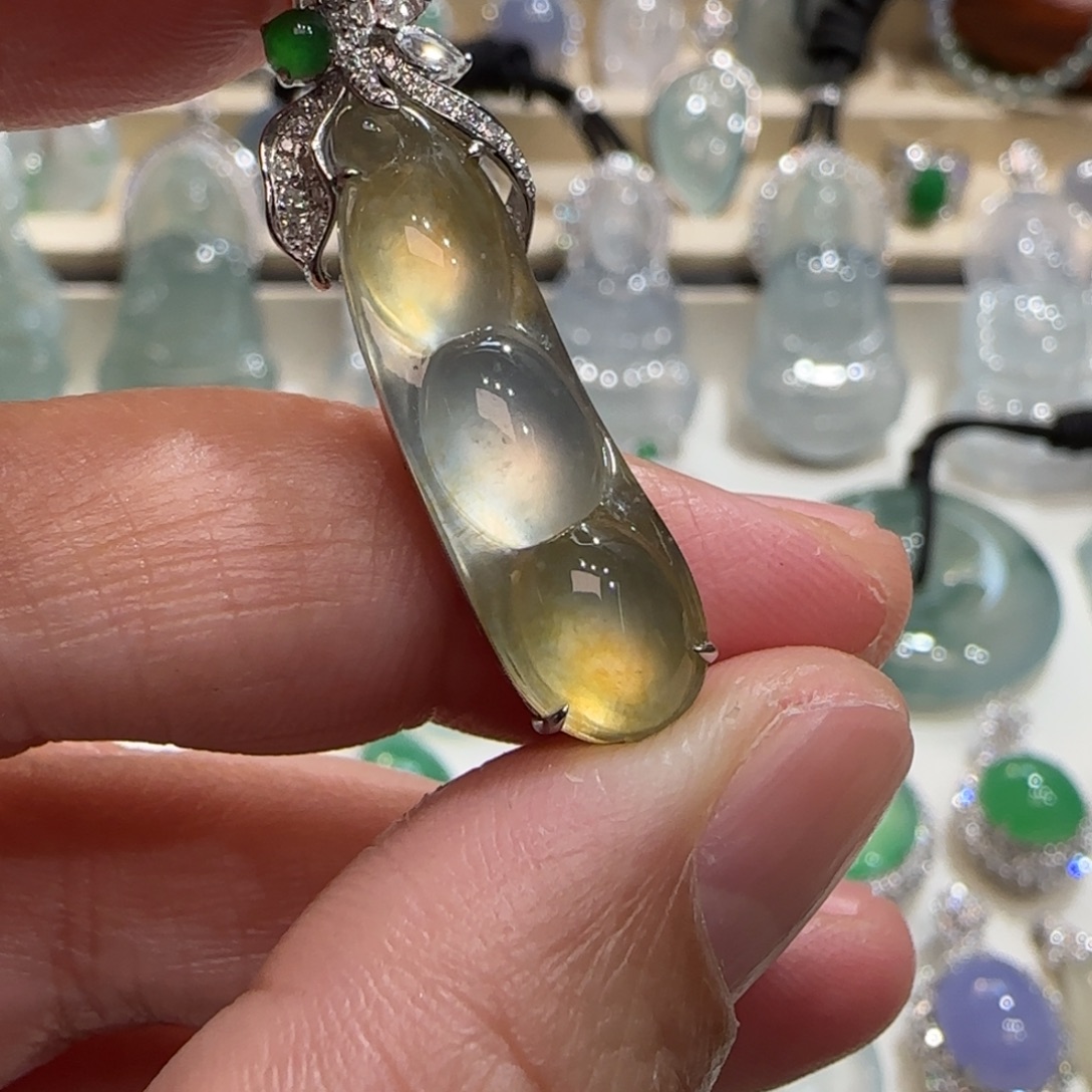 定制翡翠未镶嵌天然缅甸翡翠a货