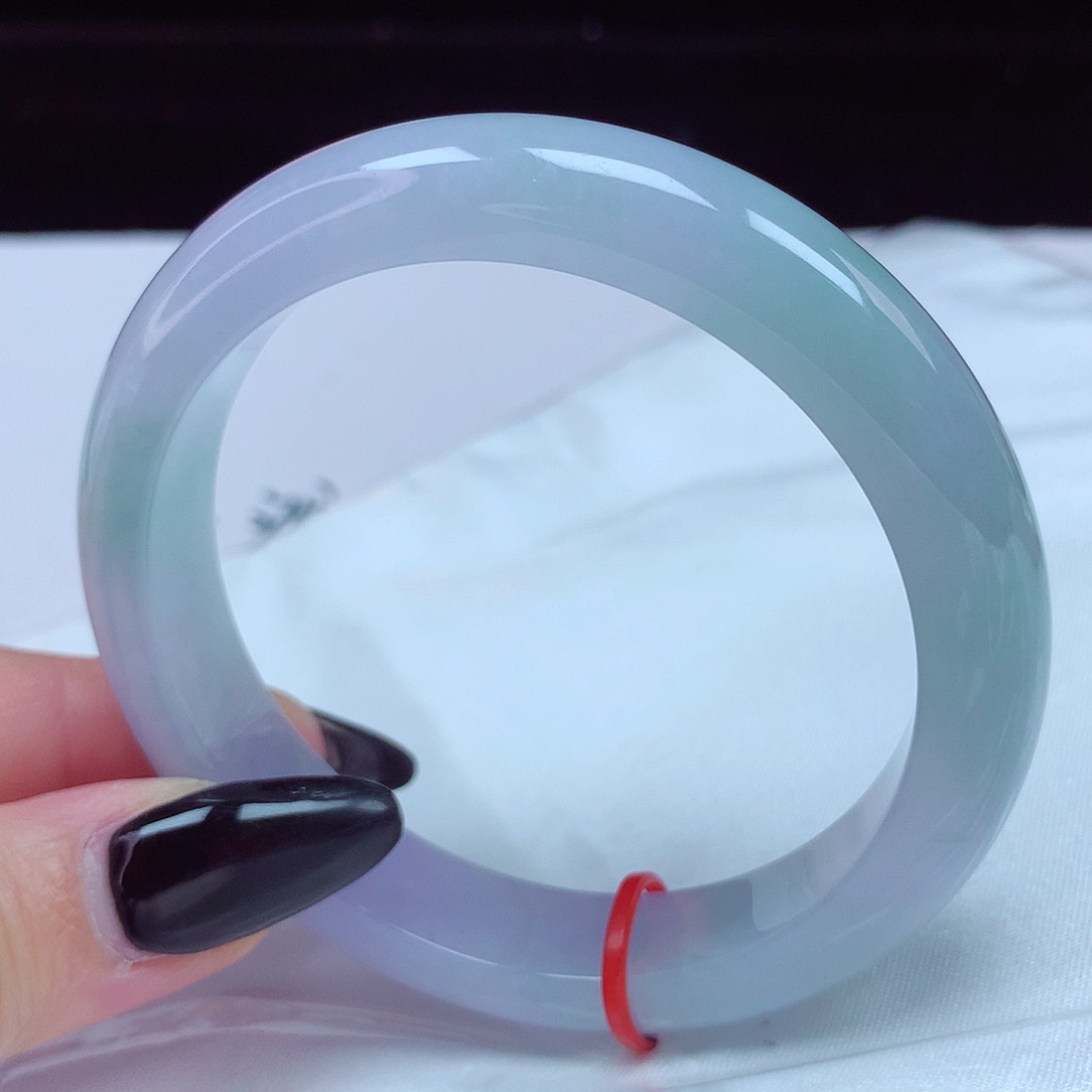 翡翠手镯未镶嵌58圈