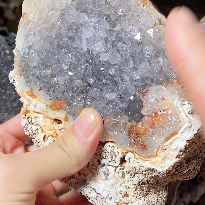 紫晶未镶嵌大型摆件（非配饰）