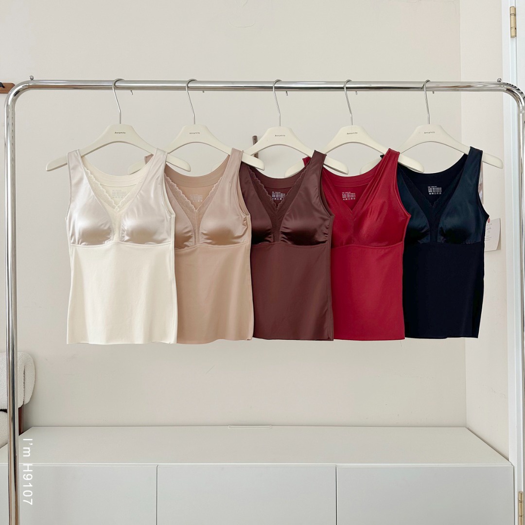 秋冬轻奢缎面拼接花边蕾丝深V领口轻暖保暖背心TH9107