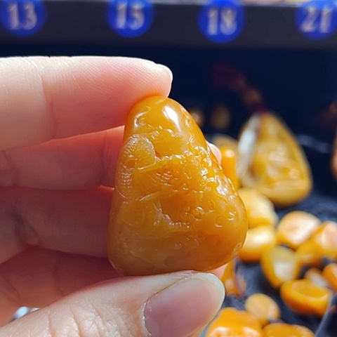 田黄石玉*哥田黄石摆件