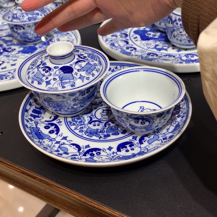 K***.蜡笔小新壶承156盖碗121杯子172