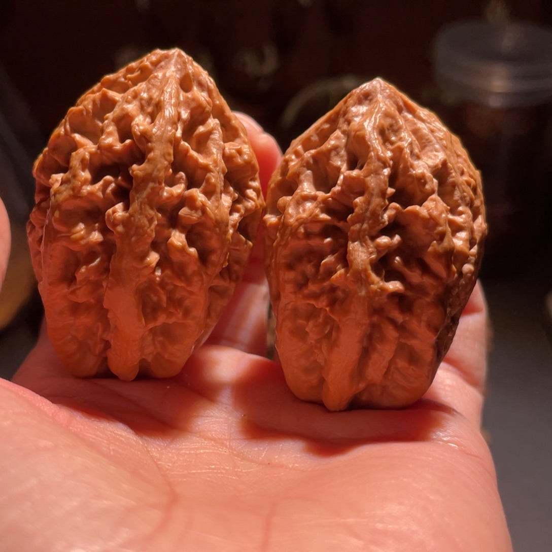 文玩核桃吊坠哈勒哨18