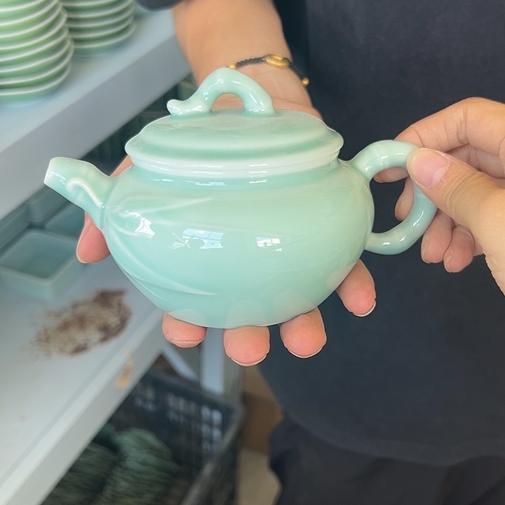 龙泉云间青瓷小米茶器