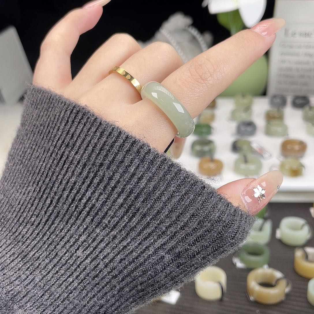 和田玉未镶嵌戒指h22奶蓝泥鳅背17.9不退换