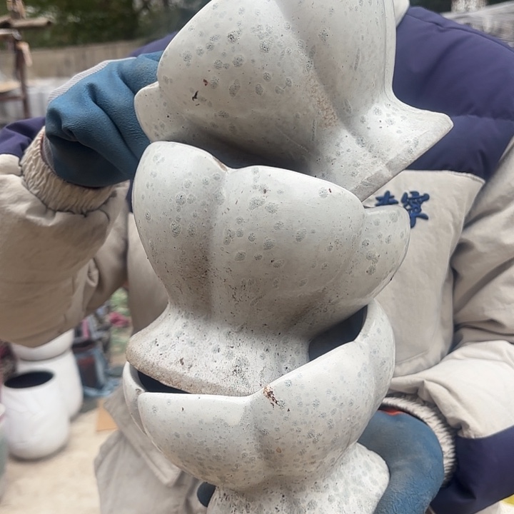 紫砂茶碗白莲花三个口径15高度12