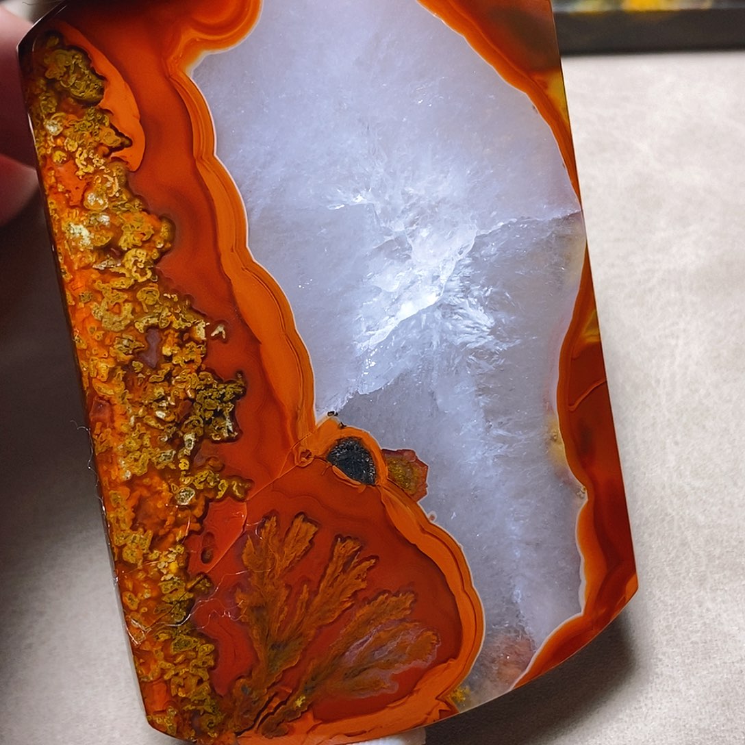 未镶嵌颈饰玛瑙/玉髓放**刀