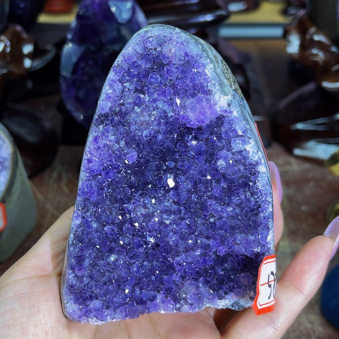 水晶大型摆件未镶嵌