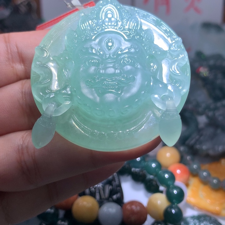 翡翠颈饰未镶嵌保真天然A货翡翠