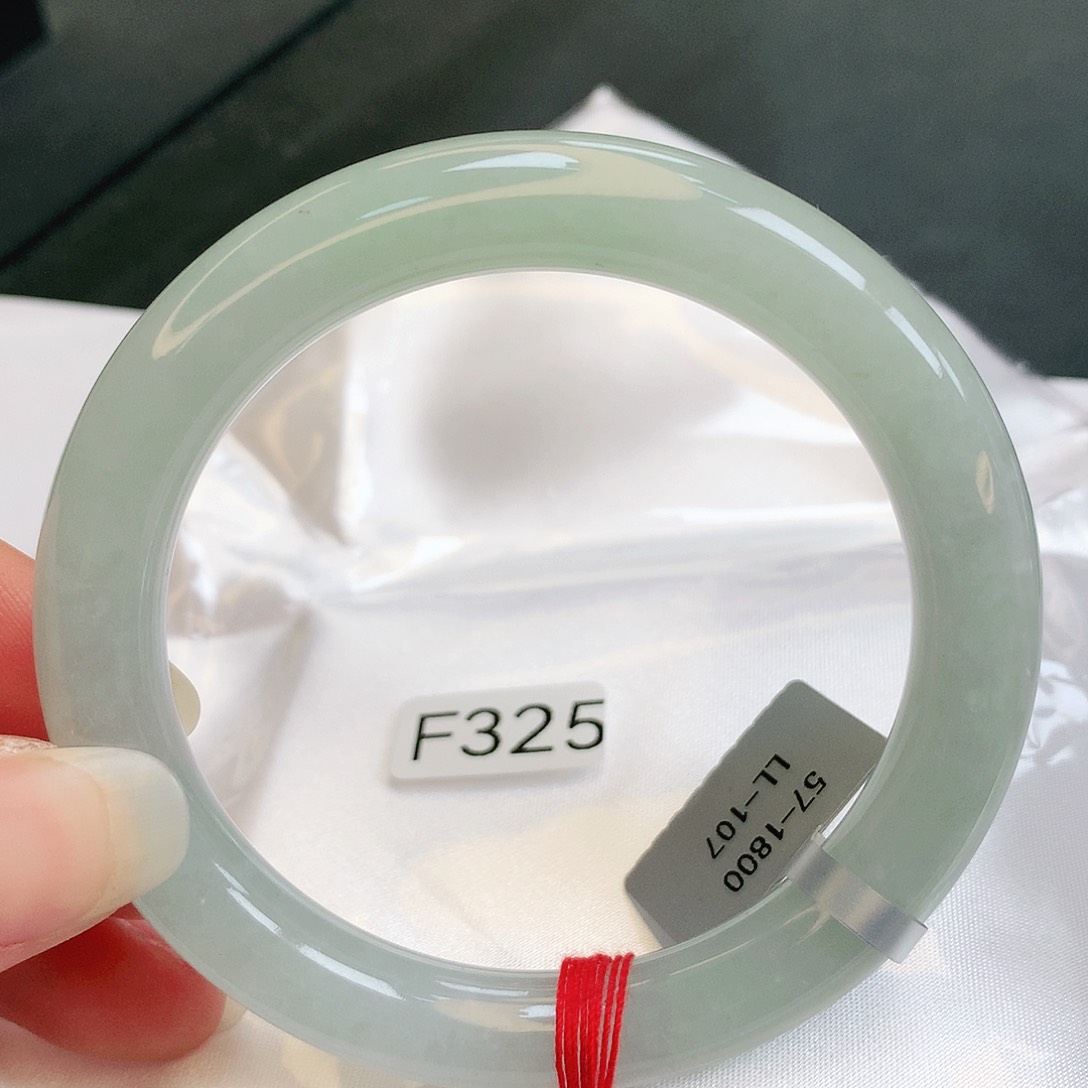 【闪购商品】翡翠手镯未镶嵌缅甸天然a货翡翠