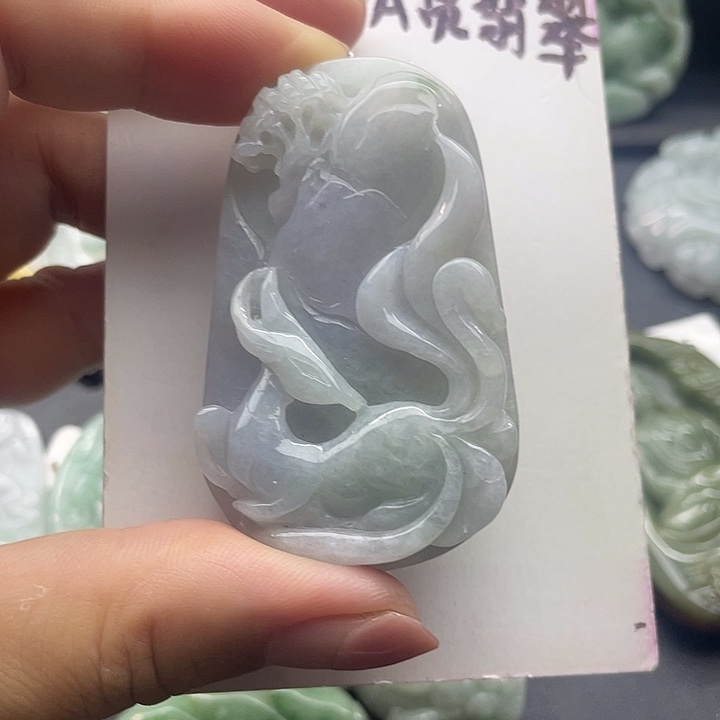 翡翠未镶嵌颈饰天然翡翠
