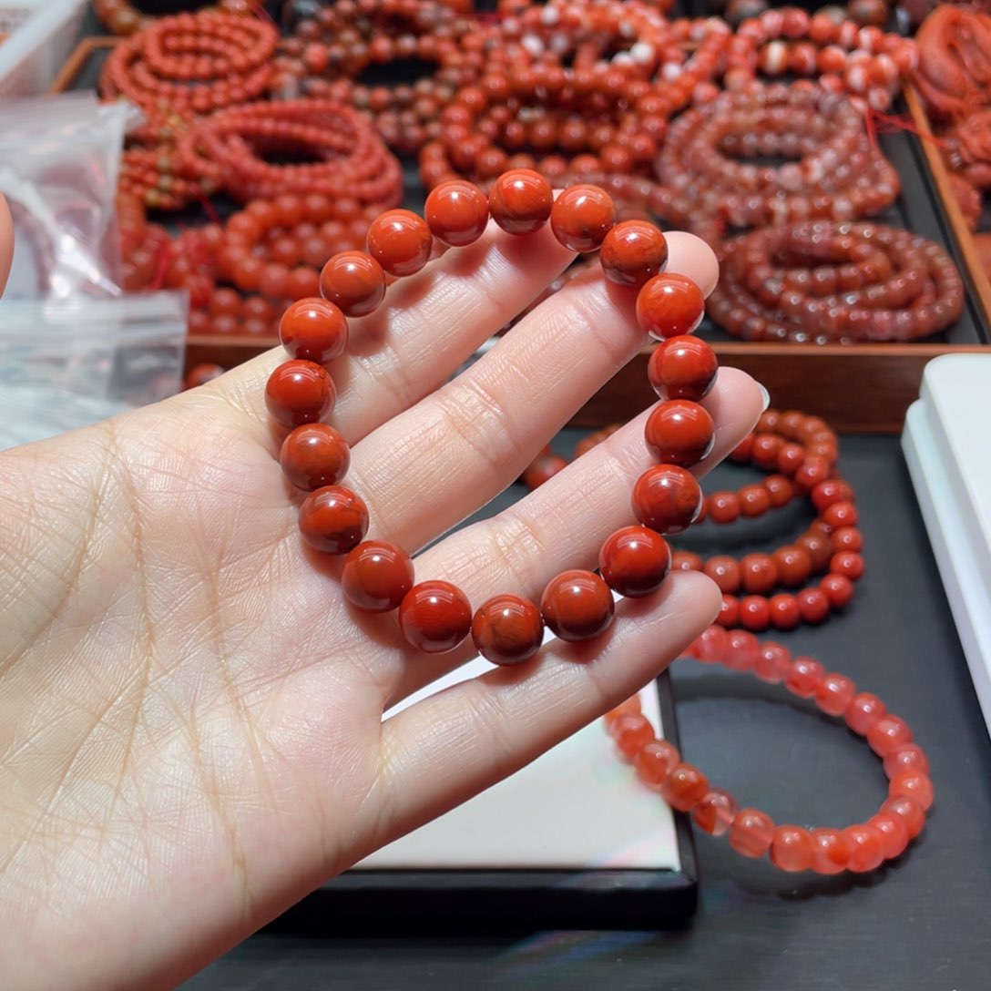 南红玛瑙手链未镶嵌