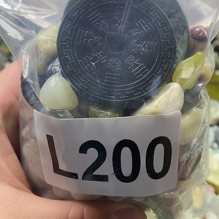 岫玉鱼缸石未镶嵌