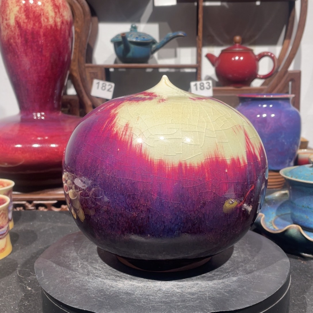 中国神后钧瓷寿桃