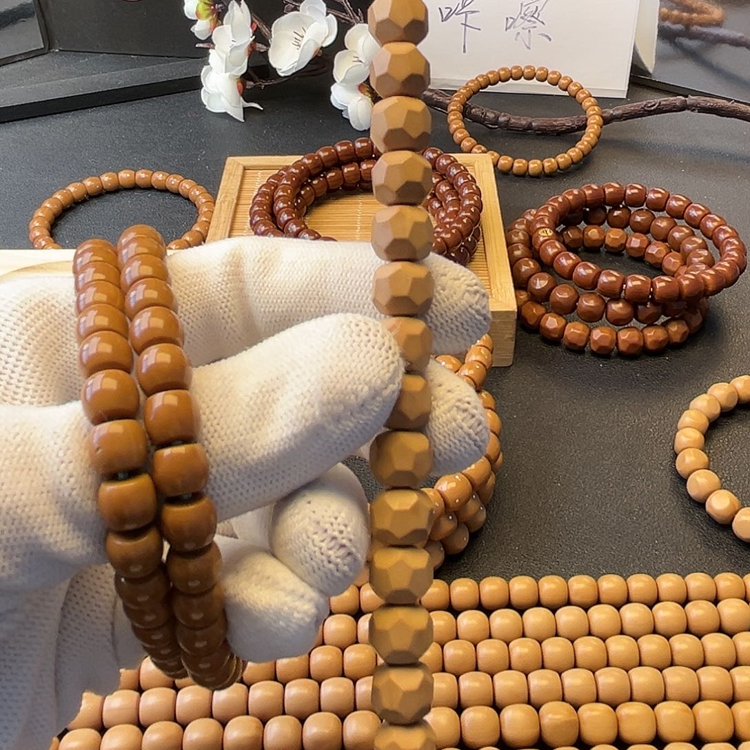 猴头核桃吊坠夏***摊无相