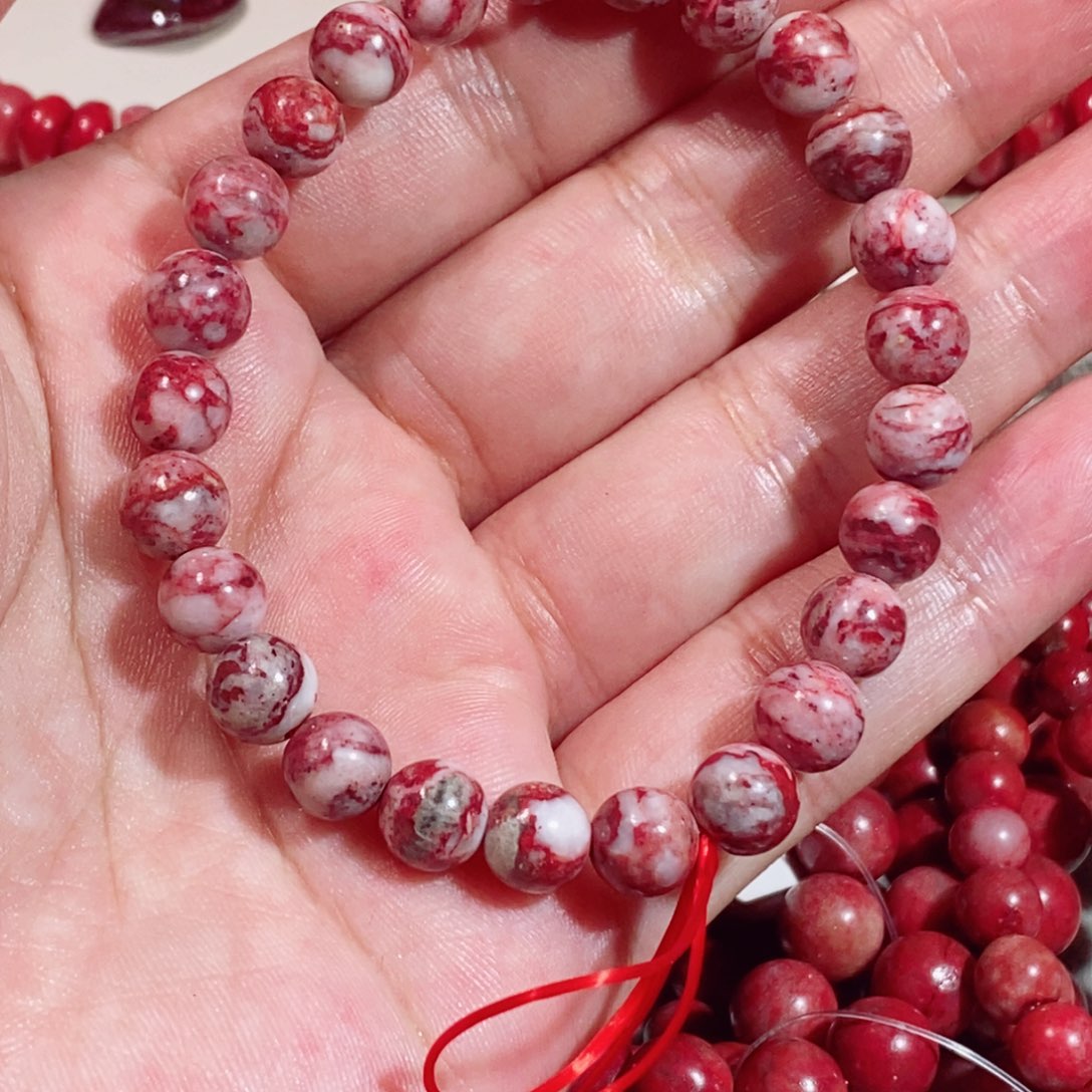 天然辰砂7.5原石手串