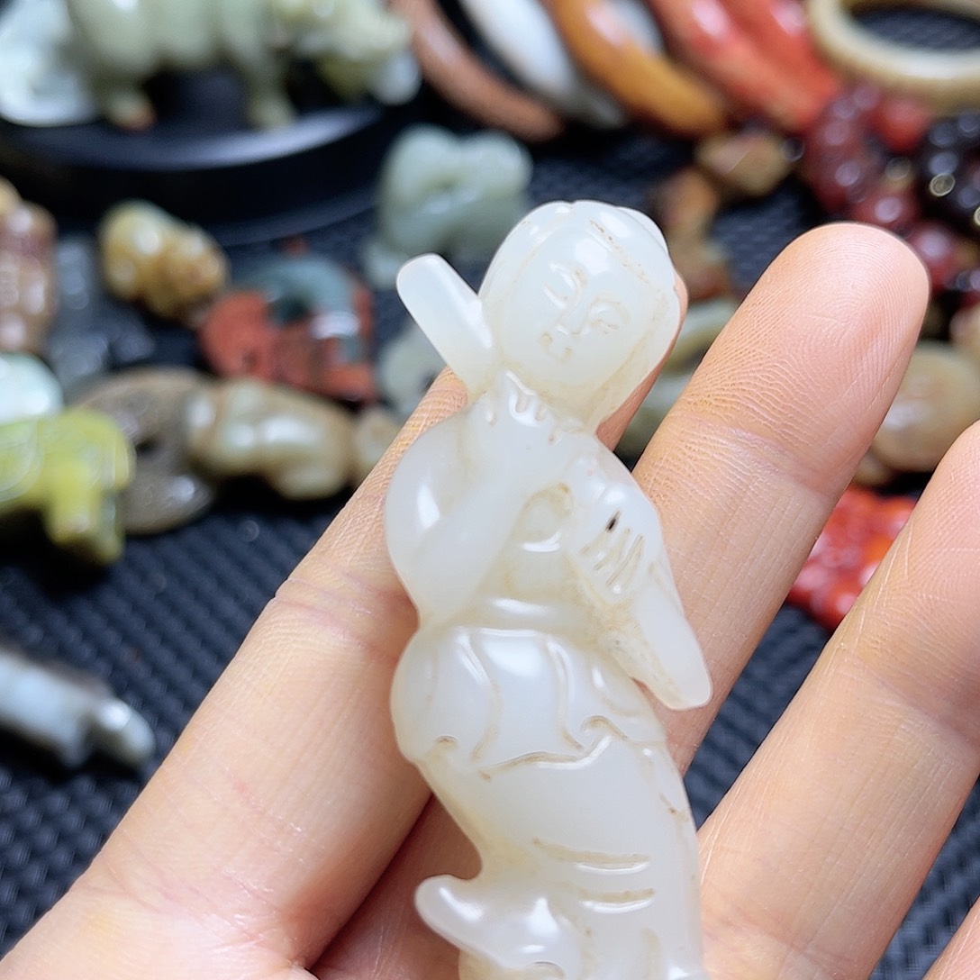 白玉菩提吊坠摆件
