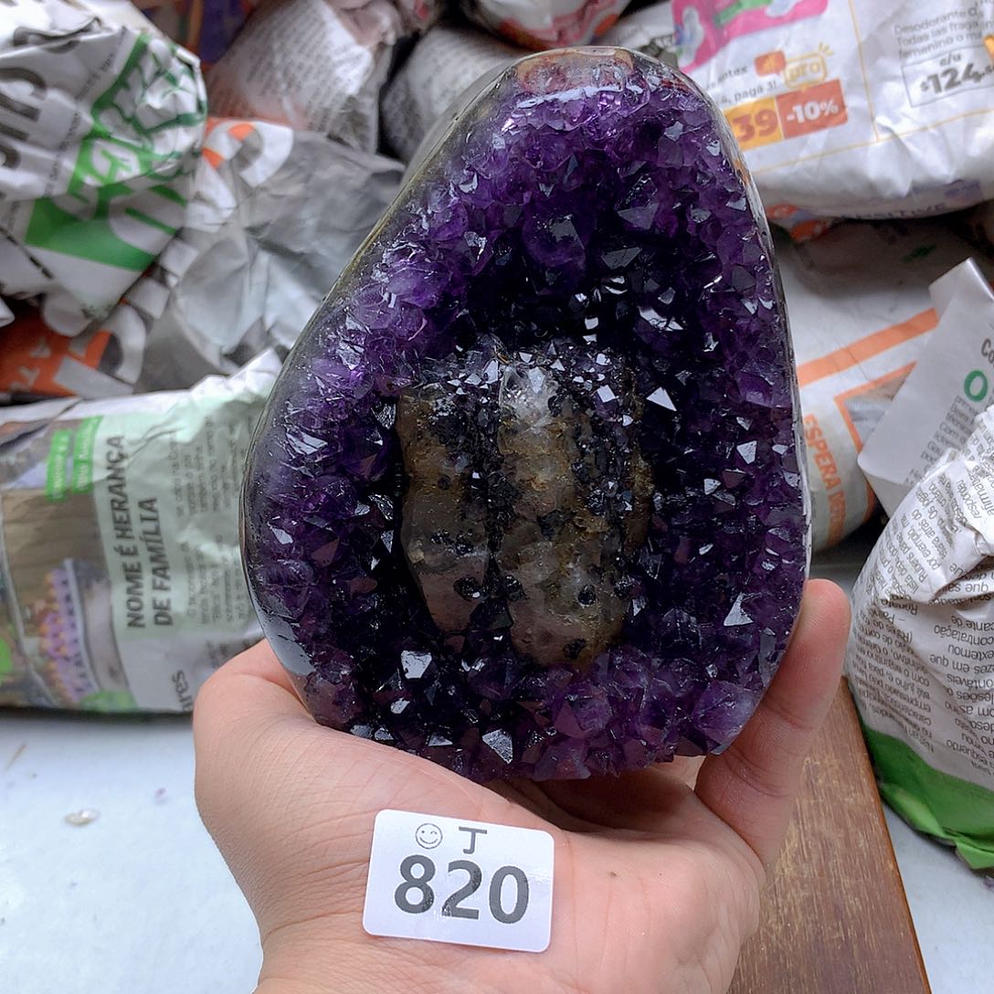 紫晶大型摆件（非配饰）未镶嵌