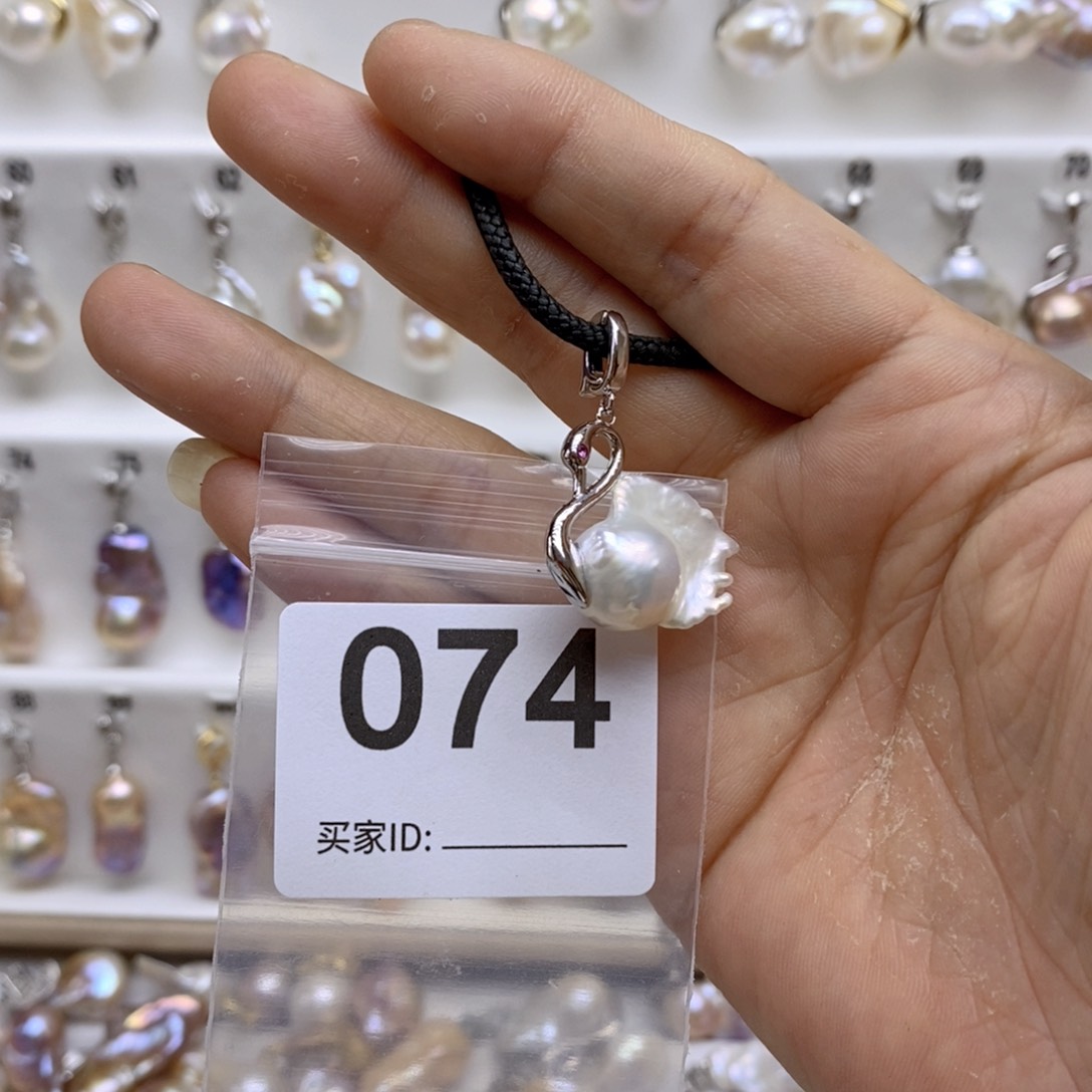 淡水珍珠颈饰银S925镶嵌74
