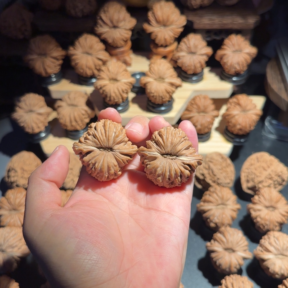 明***月核桃40全品白茬拱桥楼