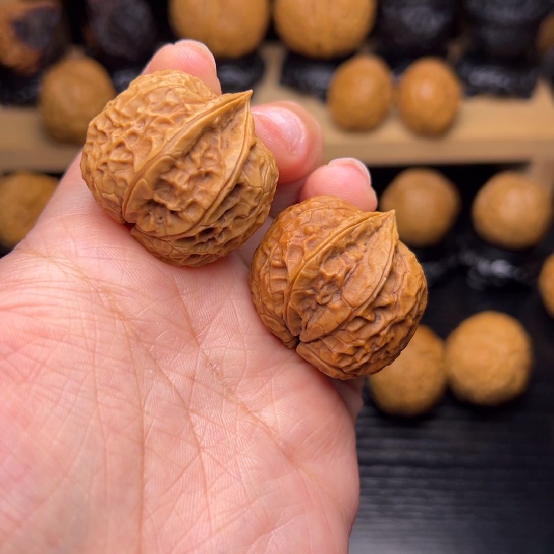 文玩核桃吊坠7z------35尺