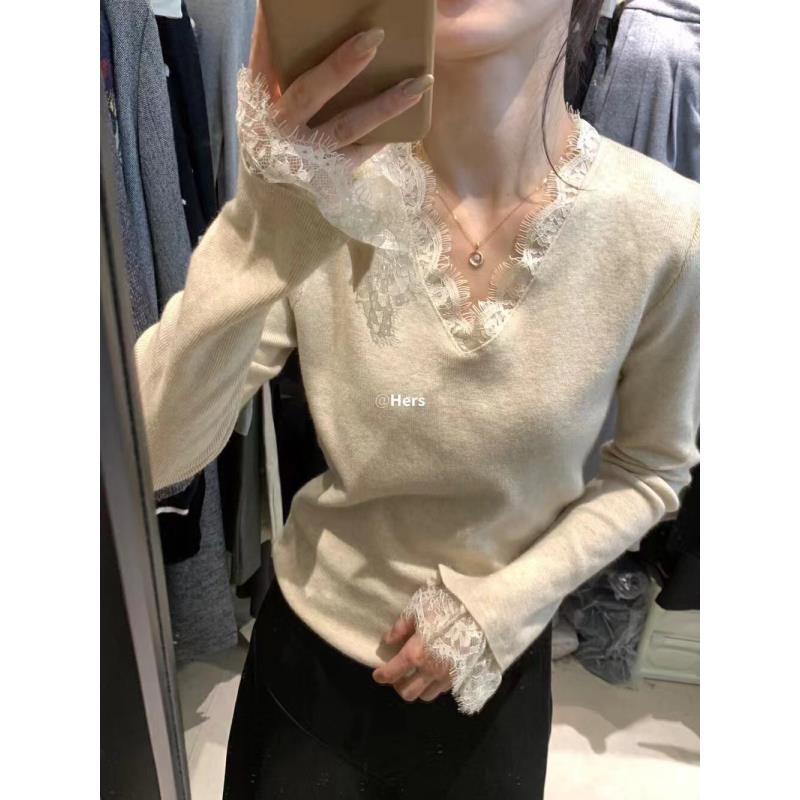 韩系蕾丝V领长袖针织衫女秋冬穿搭设计感内搭打底修身喇叭袖上衣
