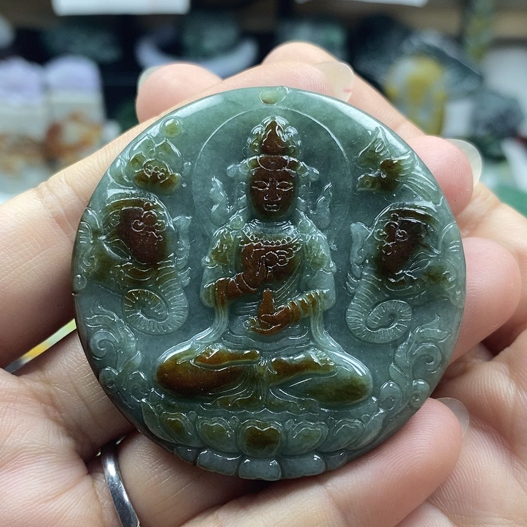 颈饰未镶嵌翡翠牌子