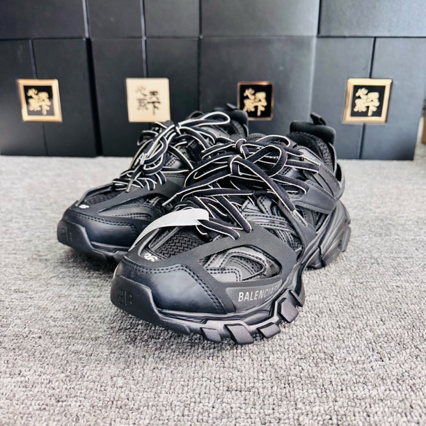95新 Balenciaga/巴黎世家 Track黑武士老爹鞋36码ysc3236