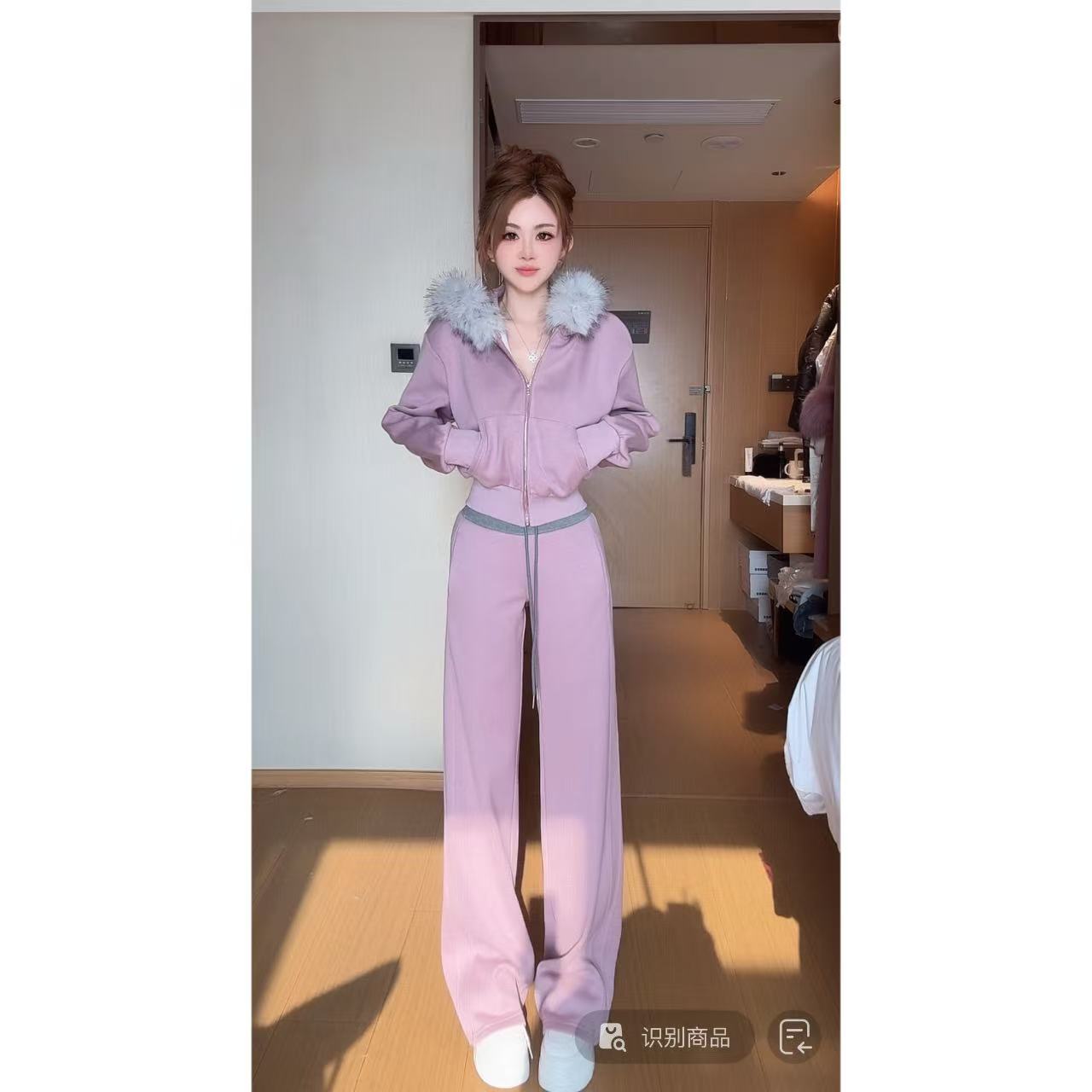 曼曼【紫汐暖绒~】加绒连帽毛毛领卫衣休闲直筒裤两件套装3916#