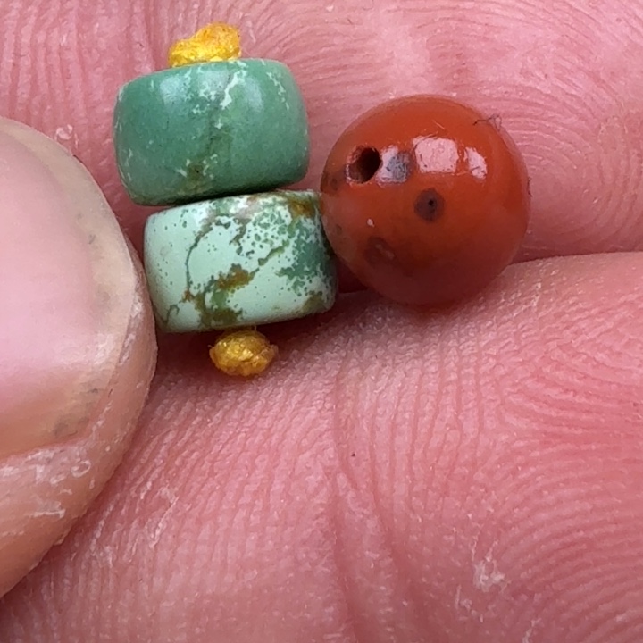 八***戒南红玛瑙未镶嵌珠宝奇石