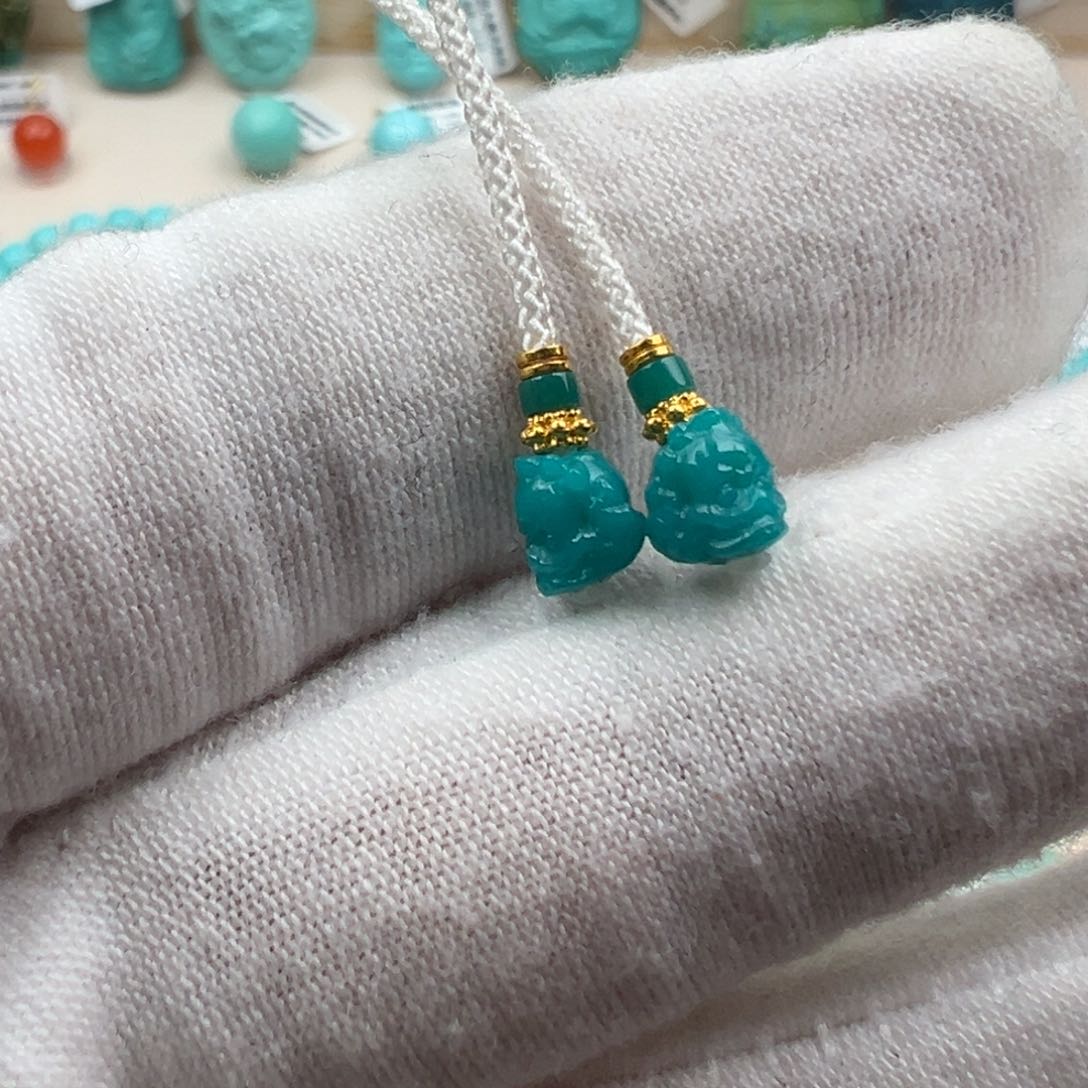 绿松石配饰未镶嵌