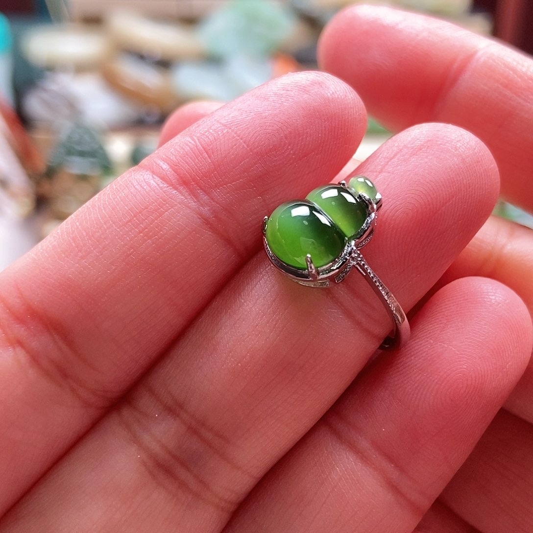 银S925镶嵌戒指和田玉