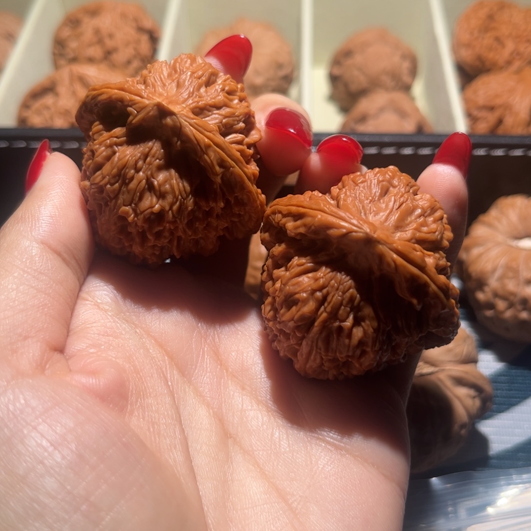 ꫞***糖吊坠文玩核桃南疆42