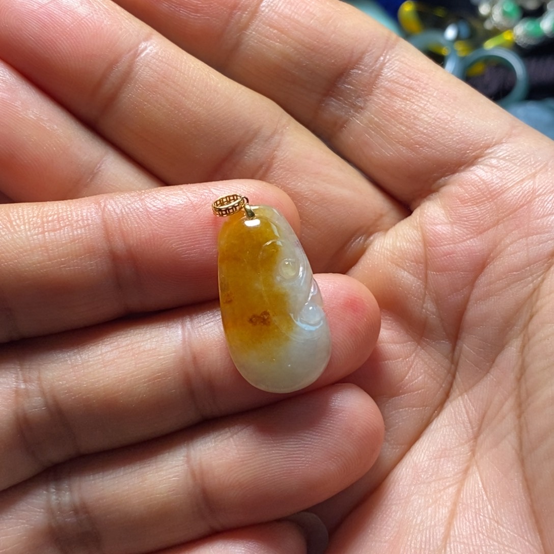 翡翠18K金镶嵌颈饰天然缅甸翡翠A货如意吊坠