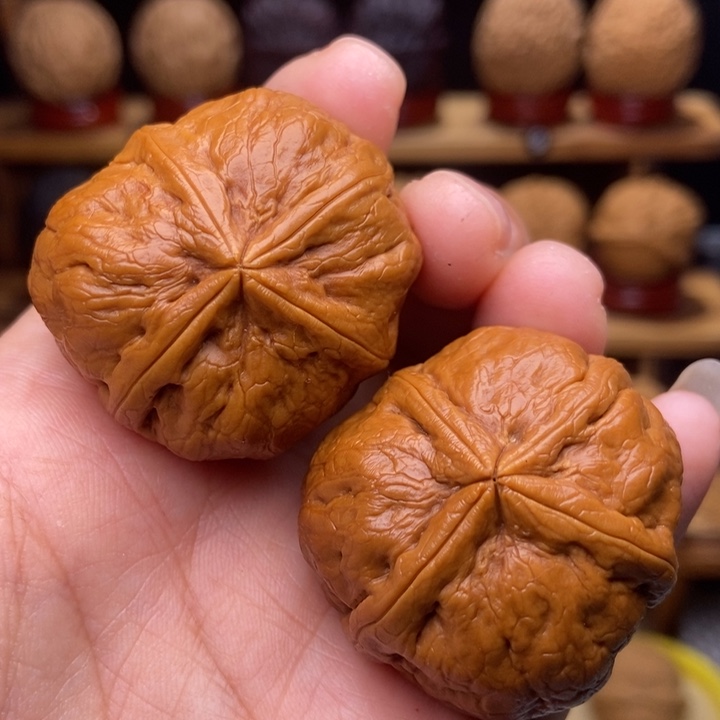 文玩核桃吊坠肌肉纹四棱12